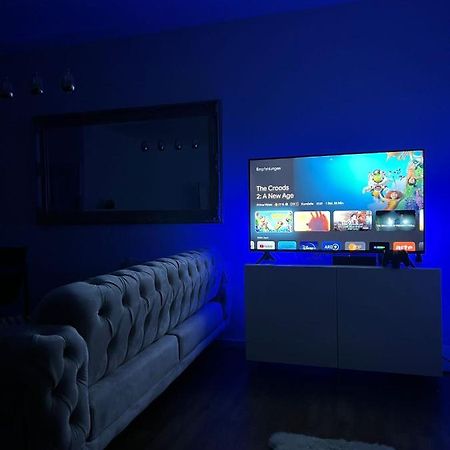 Moderne Wohnung Mit 4 Betten 보훔 외부 사진
