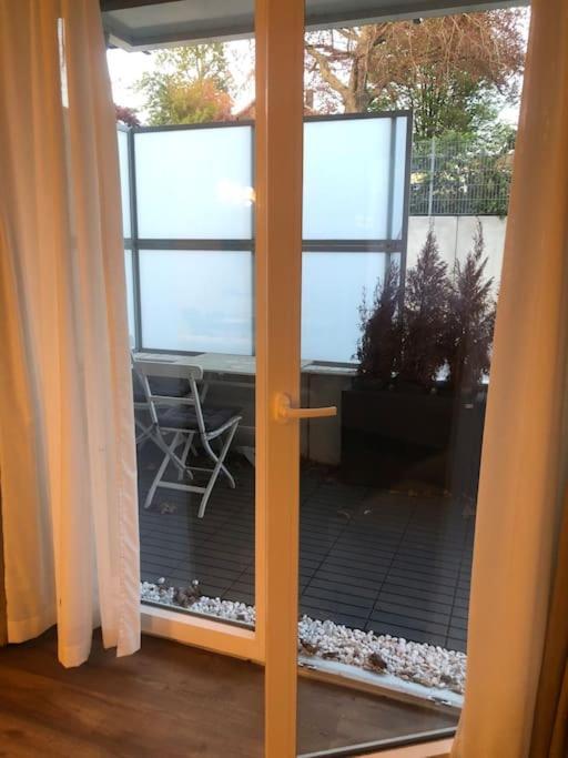Moderne Wohnung Mit 4 Betten 보훔 외부 사진