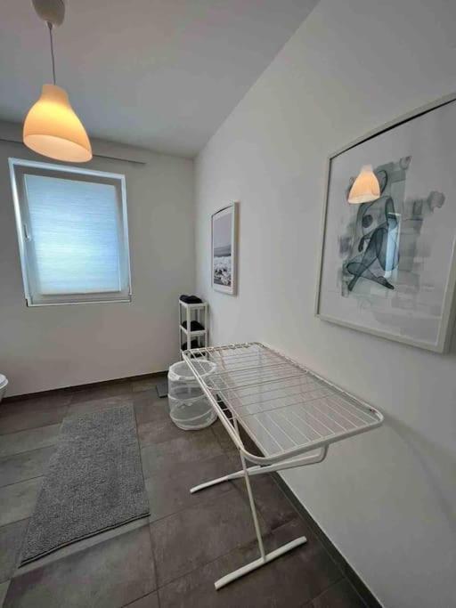 Moderne Wohnung Mit 4 Betten 보훔 외부 사진