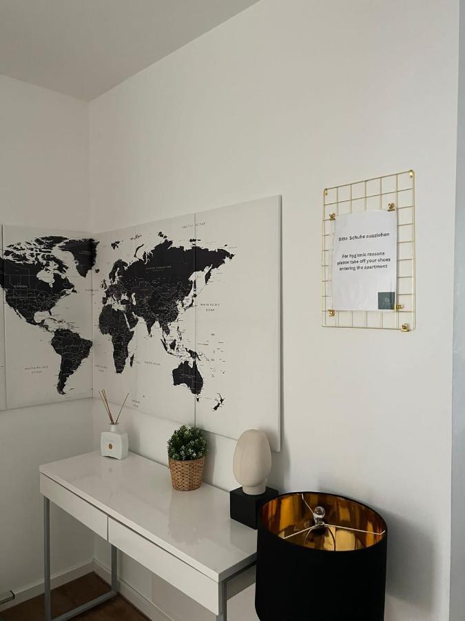 Moderne Wohnung Mit 4 Betten 보훔 외부 사진